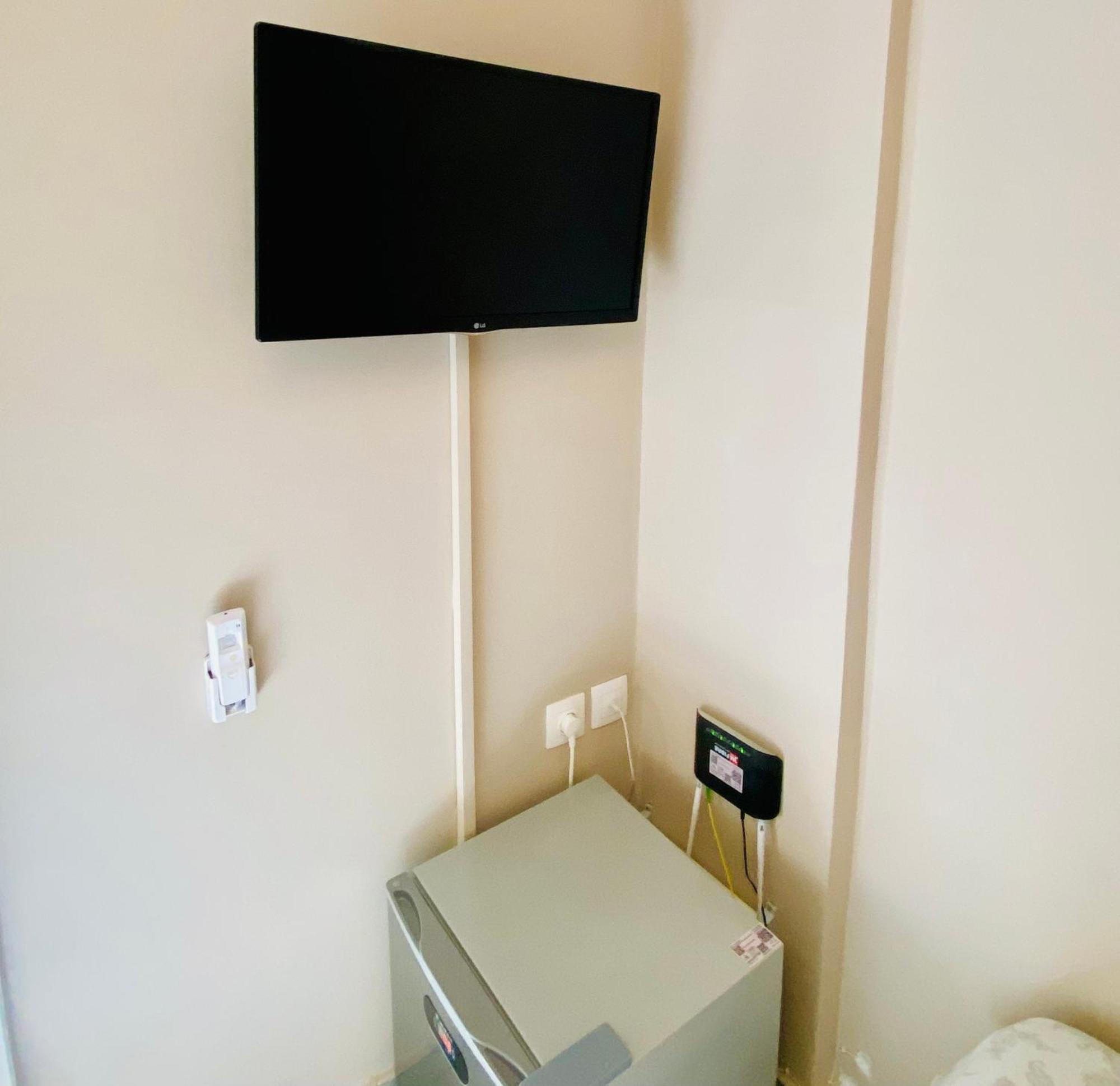 Elegant Studio In The Center Of City. Thessaloniki Exterior photo
