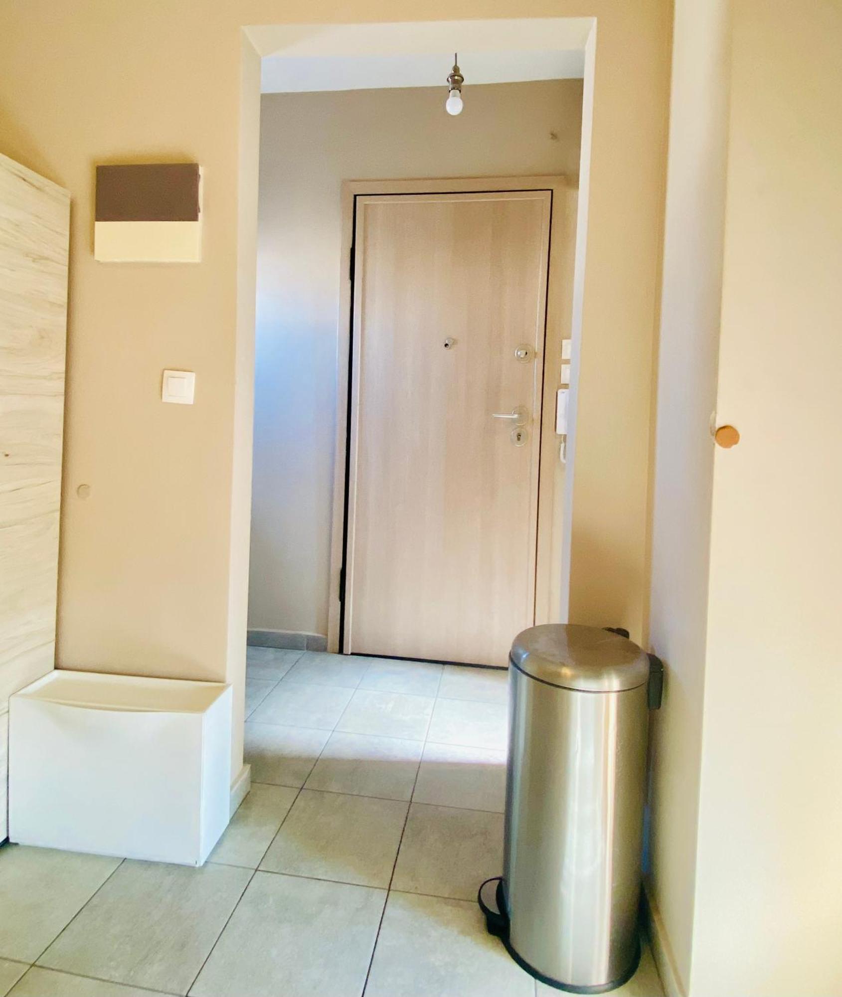 Elegant Studio In The Center Of City. Thessaloniki Exterior photo