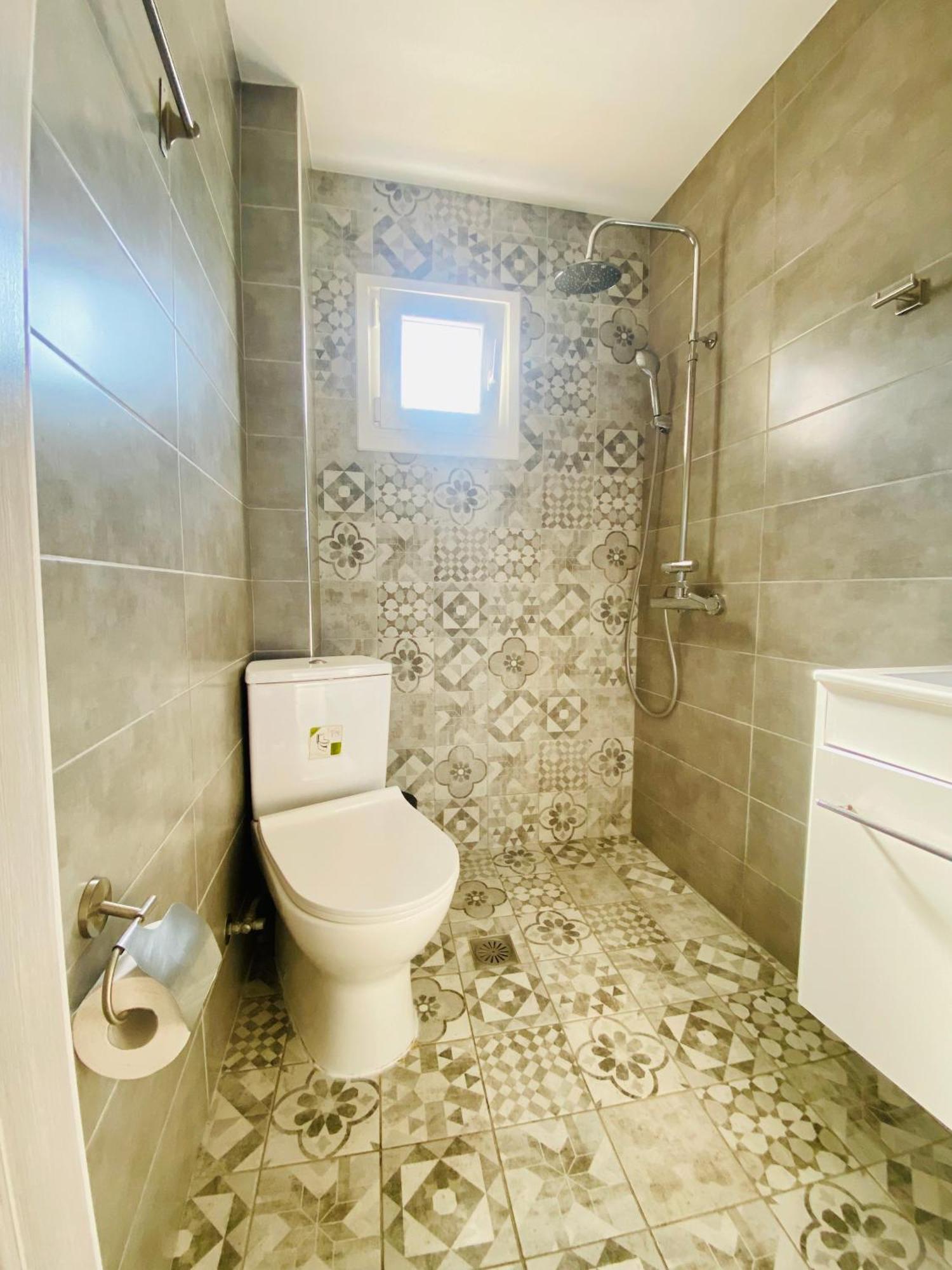 Elegant Studio In The Center Of City. Thessaloniki Exterior photo